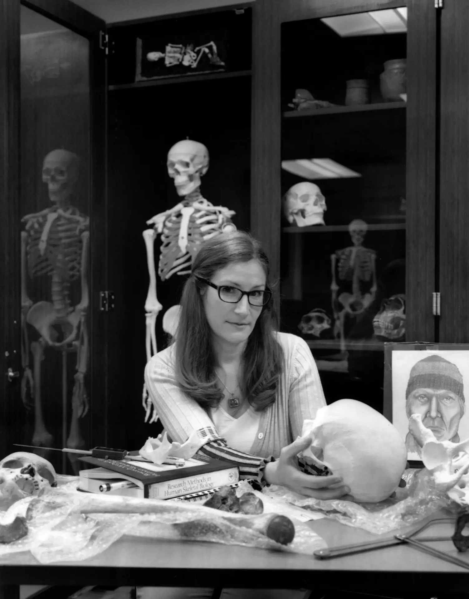 Megan holding skull